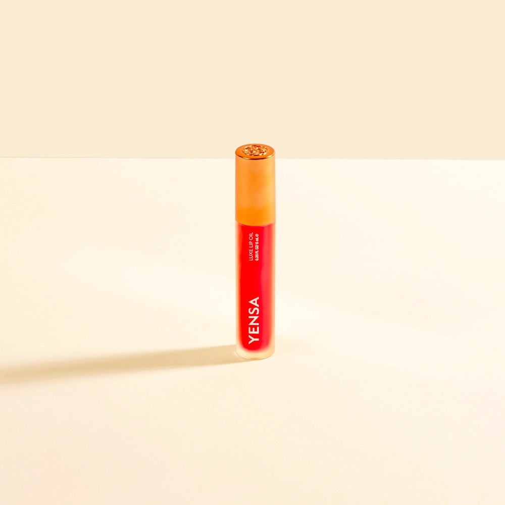 Yensa luxe lip oil in Power Pink. NWOB.